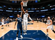 篮网队客场大胜森林狼队，豪取十连胜稳居东部第一